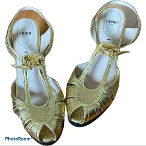 Fendi peep toe Sandals block heel